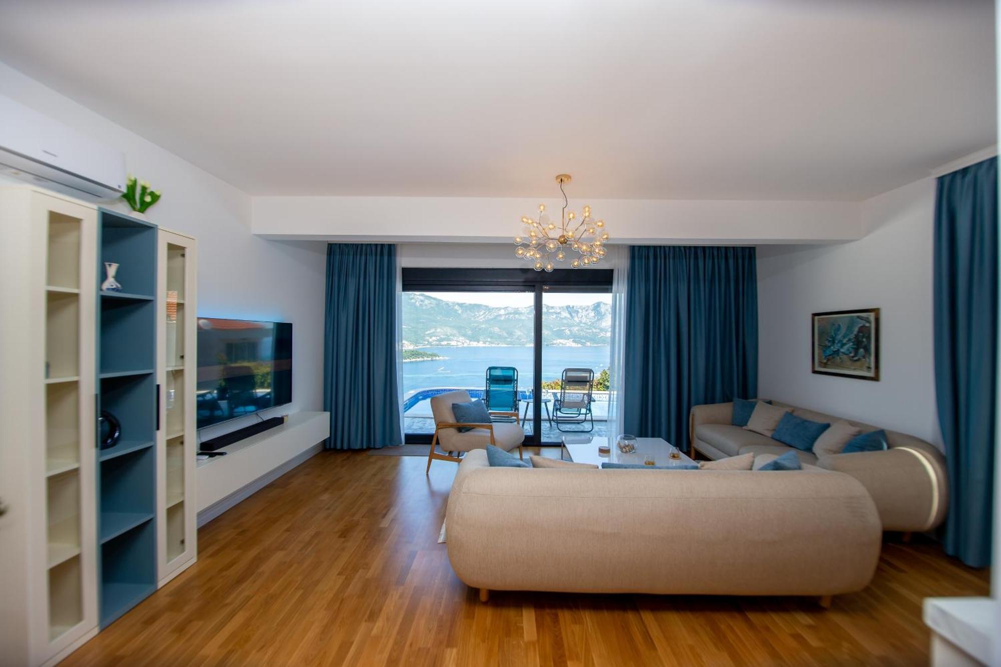 Maya Villa Budva